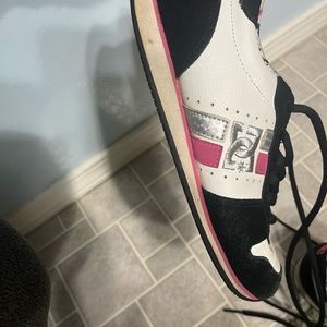 Women’s Rare DC Shoes!